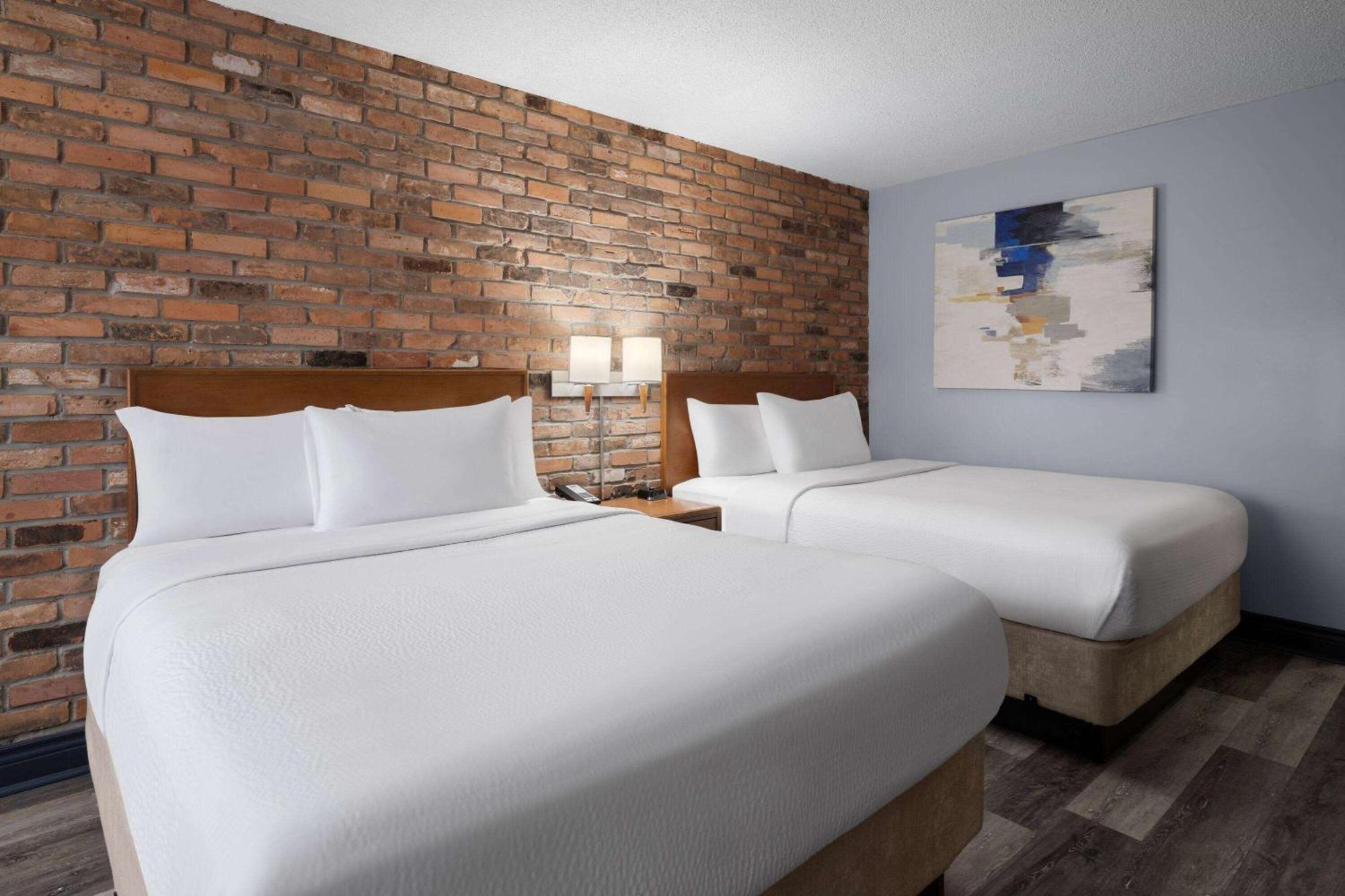 Travelodge By Wyndham Barrie Kültér fotó