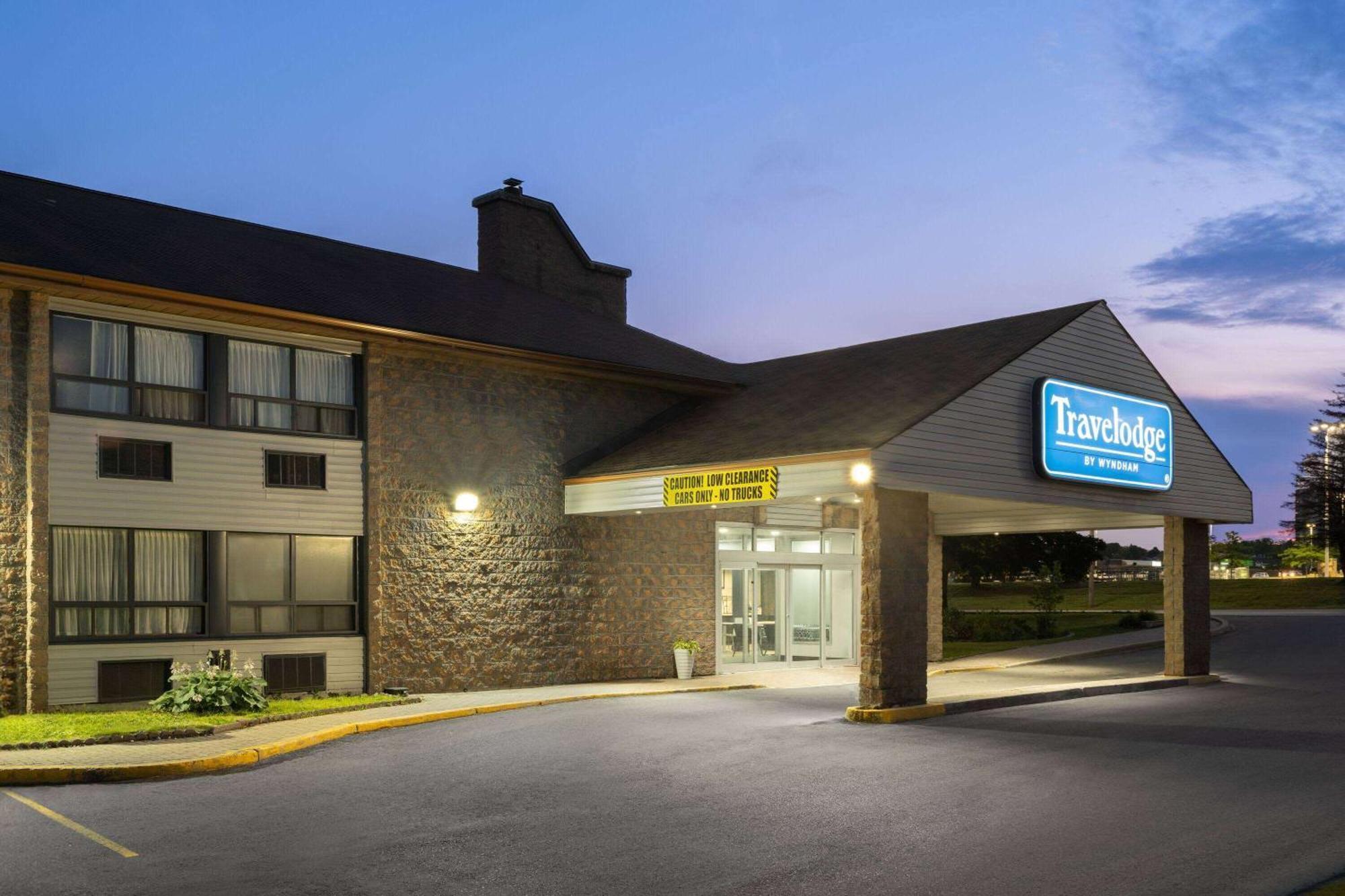 Travelodge By Wyndham Barrie Kültér fotó