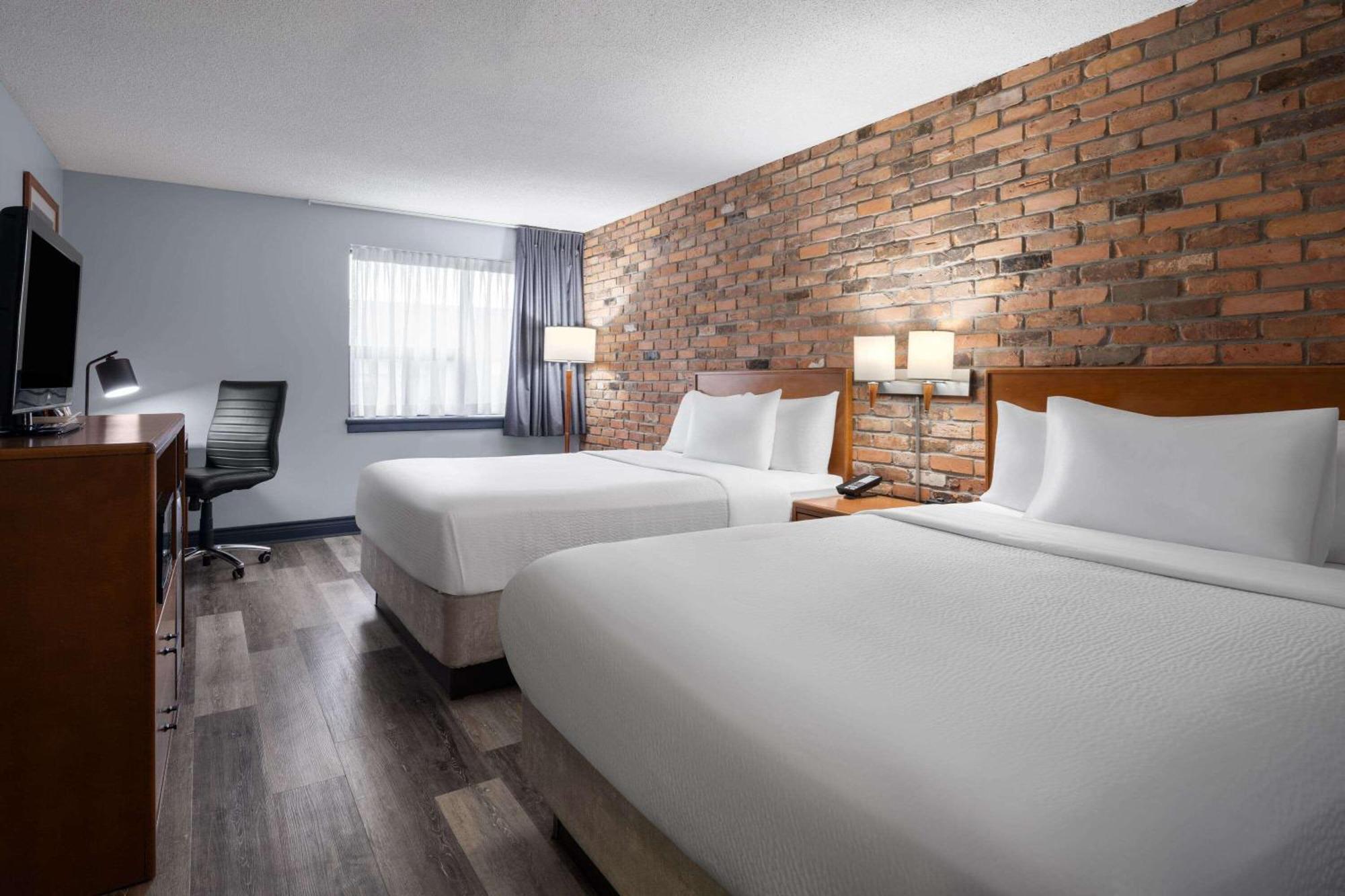 Travelodge By Wyndham Barrie Kültér fotó