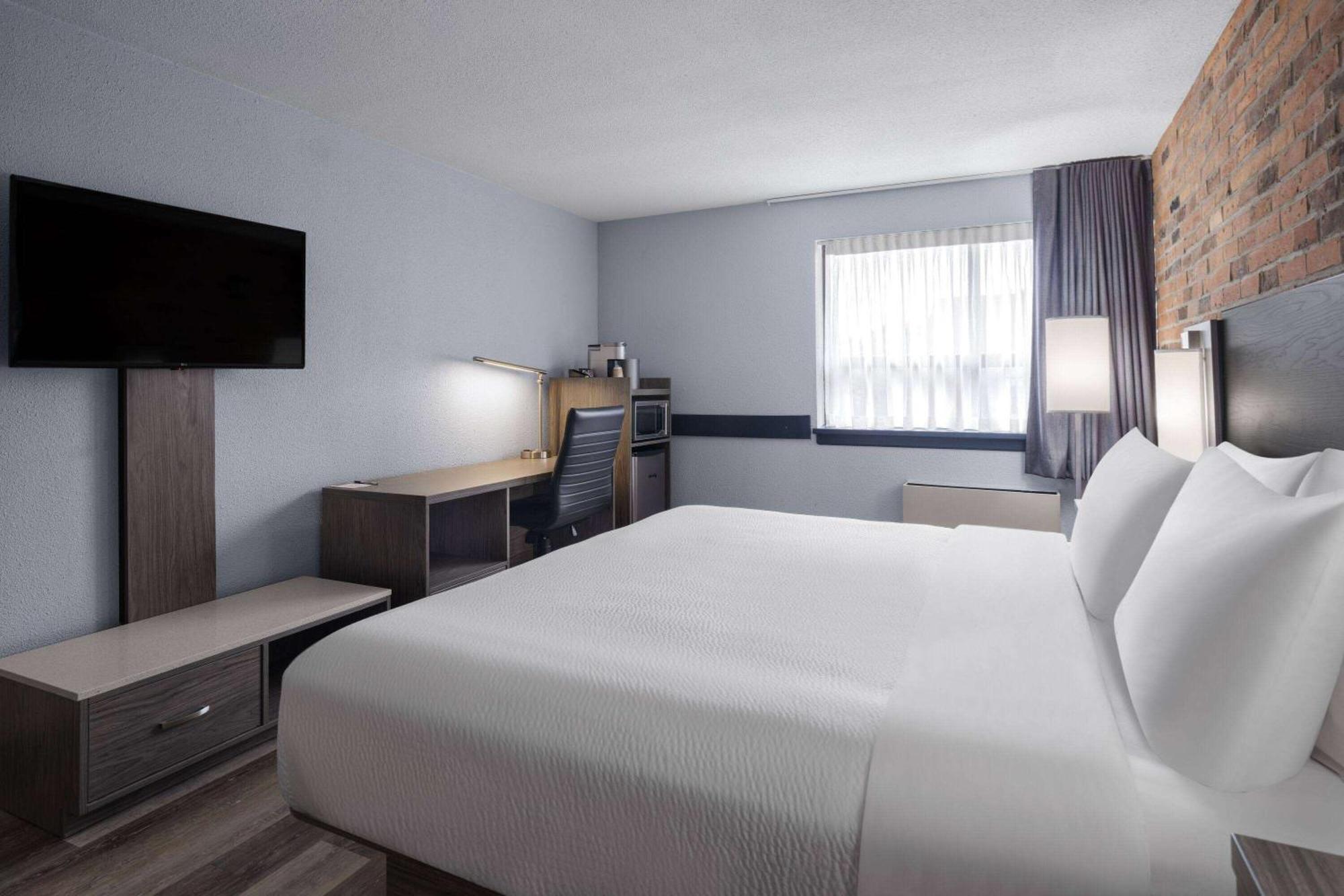 Travelodge By Wyndham Barrie Kültér fotó