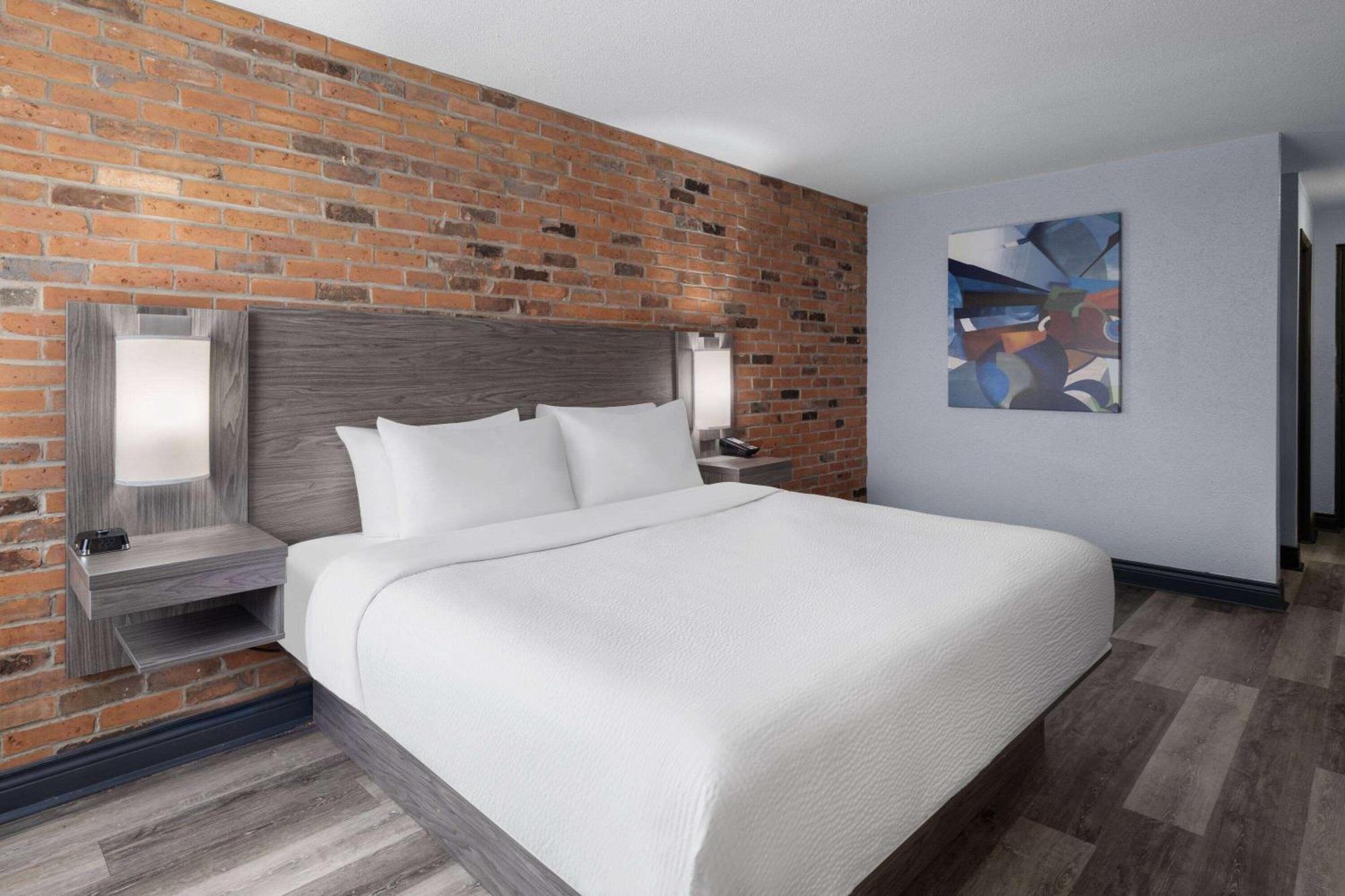 Travelodge By Wyndham Barrie Kültér fotó
