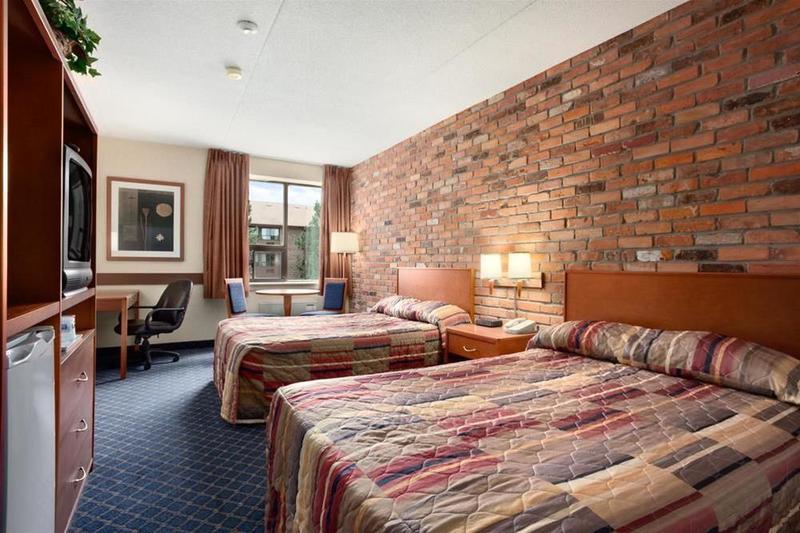 Travelodge By Wyndham Barrie Kültér fotó